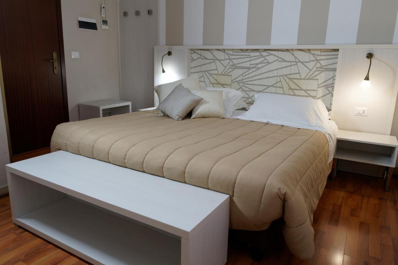 מסינה Hotel Sant'Elia מראה חיצוני תמונה