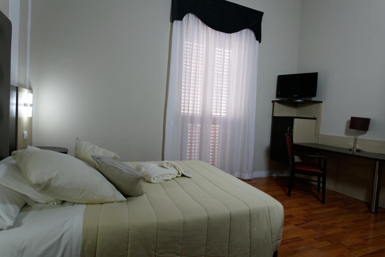 מסינה Hotel Sant'Elia מראה חיצוני תמונה