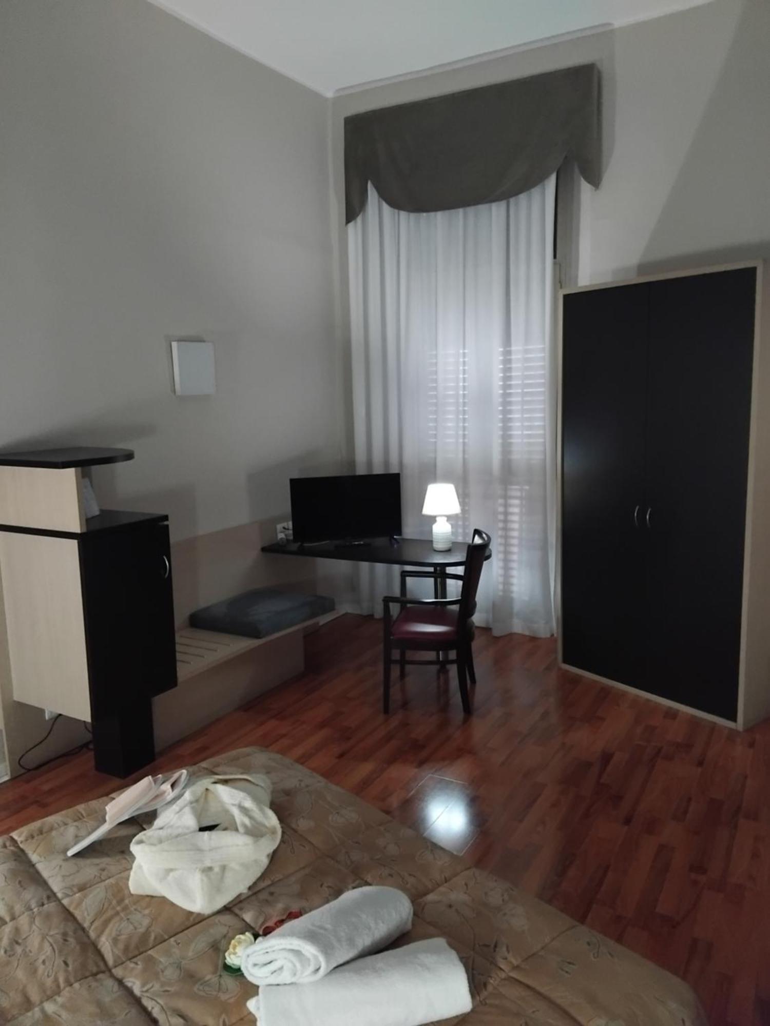 מסינה Hotel Sant'Elia מראה חיצוני תמונה
