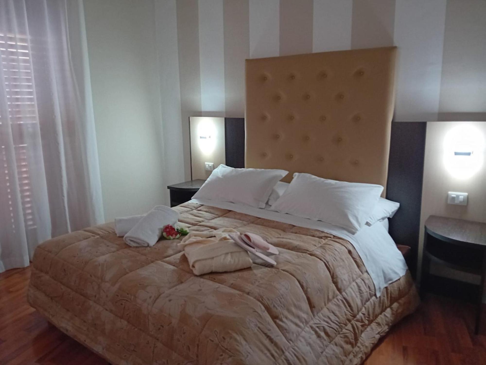 מסינה Hotel Sant'Elia מראה חיצוני תמונה